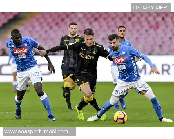 本托欲离开沙特重返欧洲转会费约1200万欧米兰双雄争夺