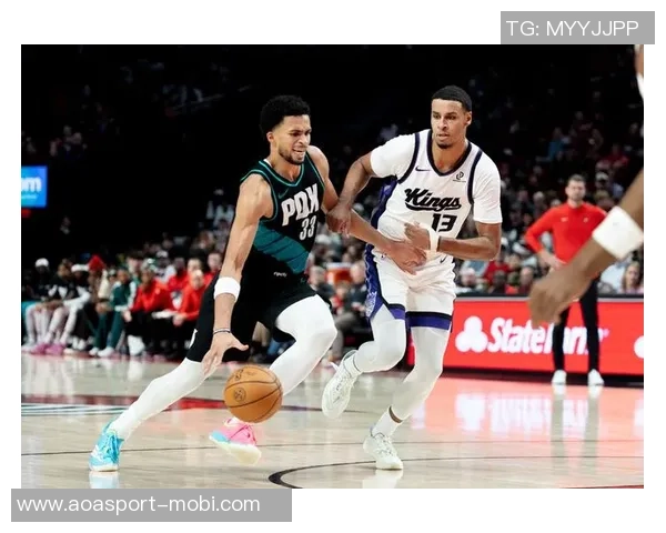 雷迪克揭示开拓者首节22次罚球裁判失误承认后续判罚混乱情况 雷迪克揭示开拓者首节22次罚球裁判失误承认后续判罚混乱情况